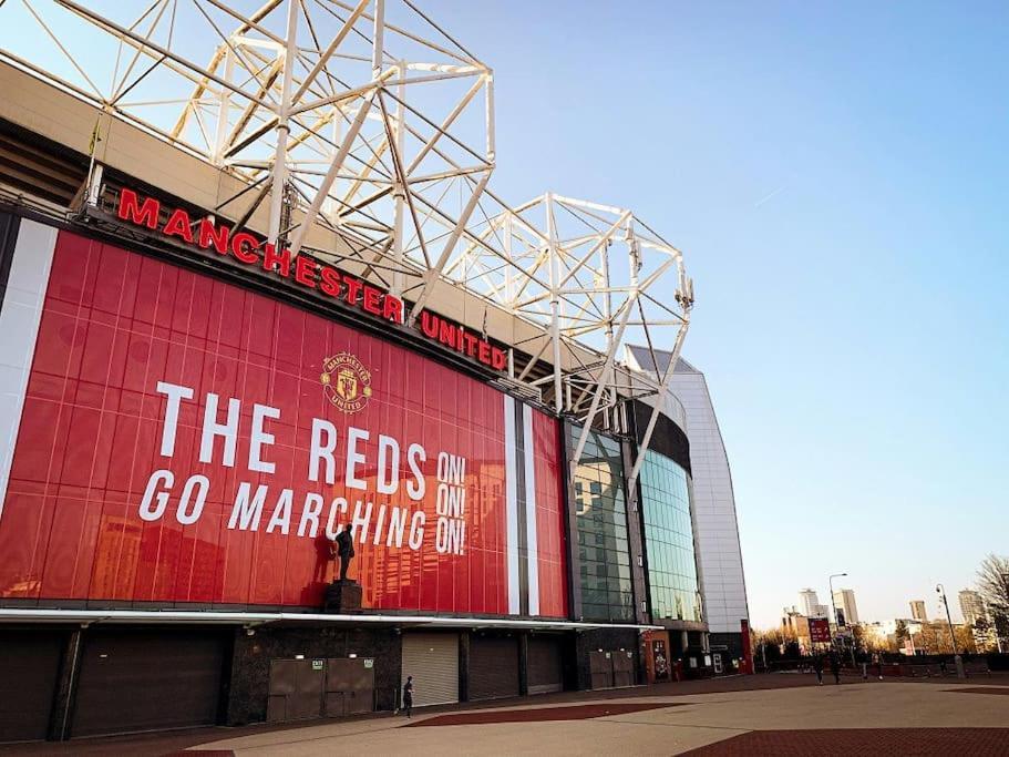 Central Manchester-1Br Apartment Free Parking-Cinema Room المظهر الخارجي الصورة